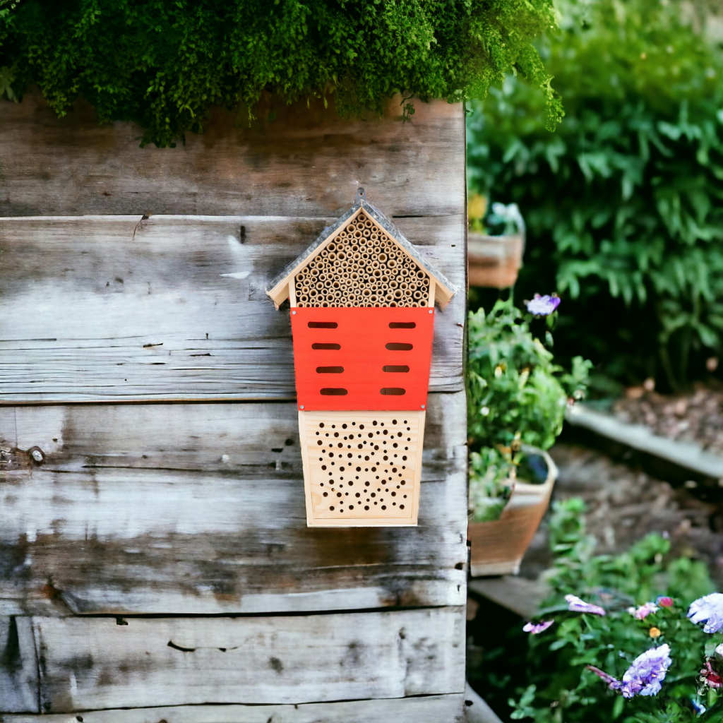 Insektenhotel Tower