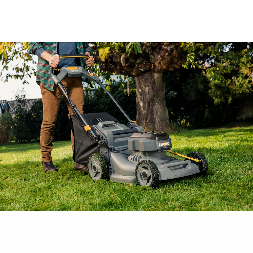 Akku-Mäher EG755 60V 4.0 AH