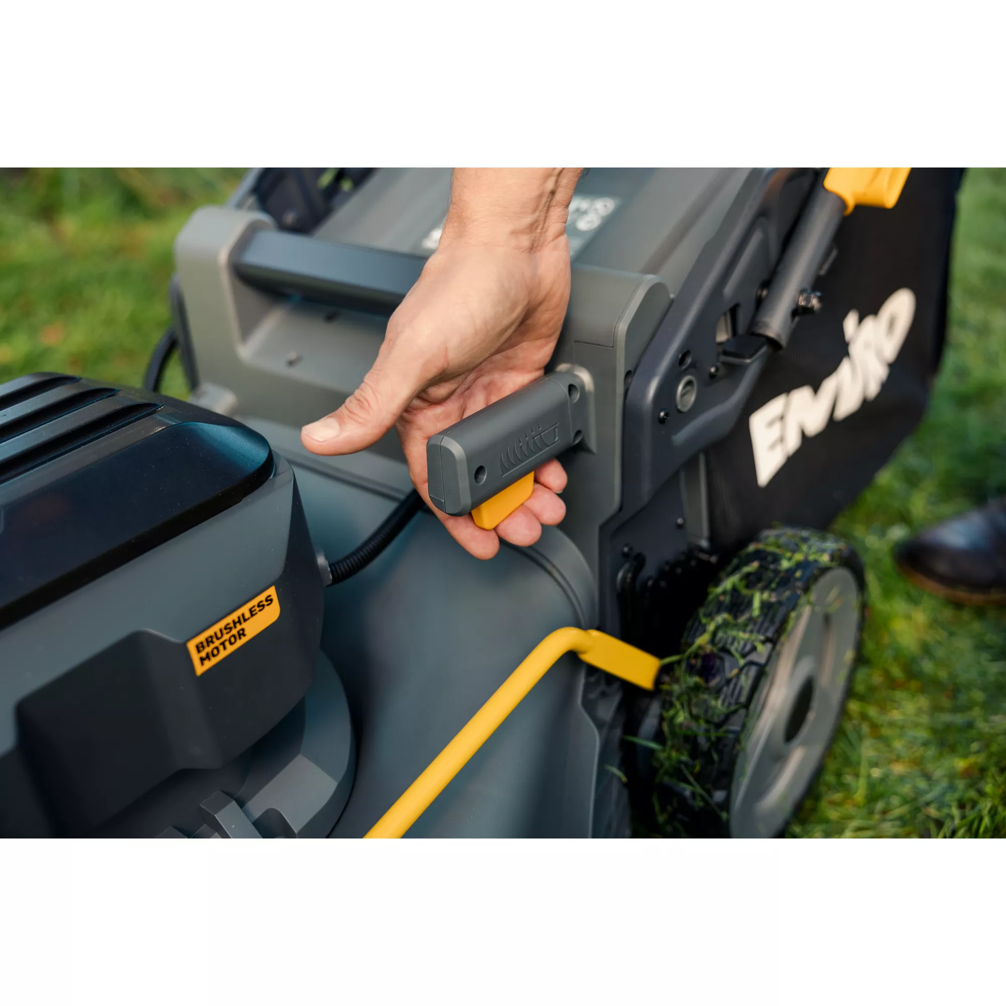 Akku-Mäher EG755 60V 4.0 AH