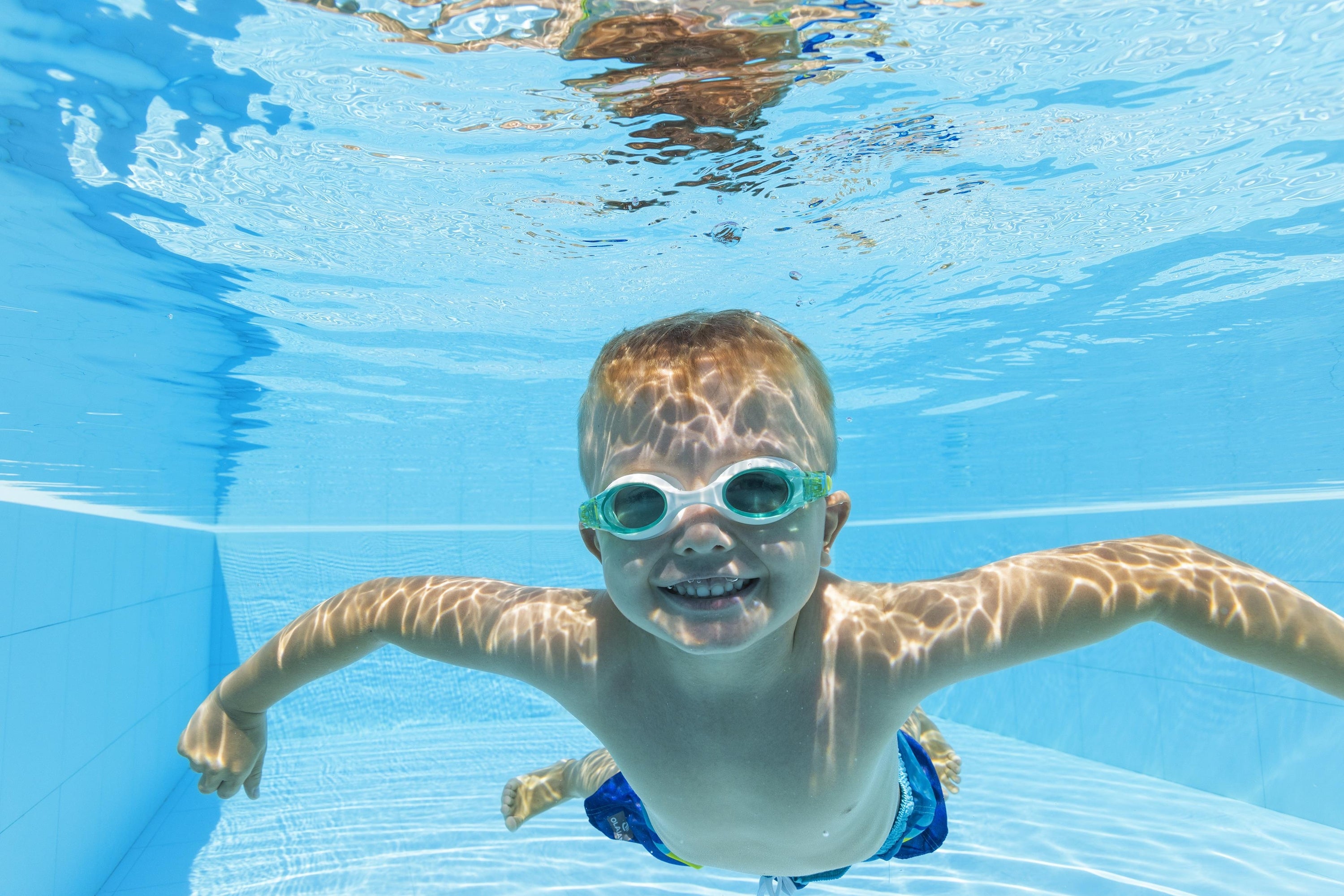 Schwimmbrille ab 3 Jahren