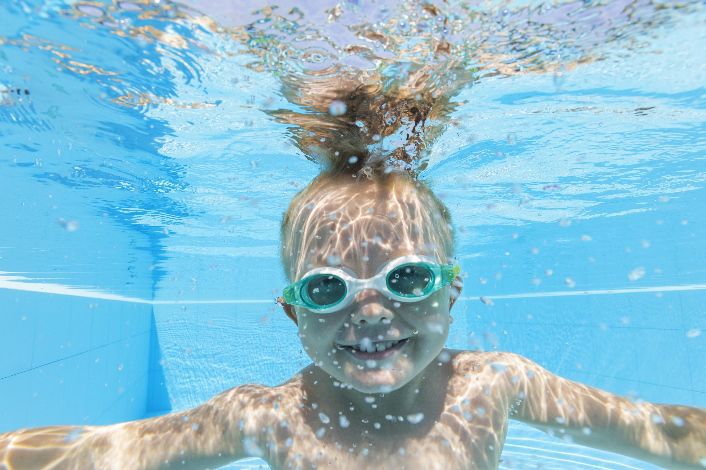 Schwimmbrille ab 3 Jahren
