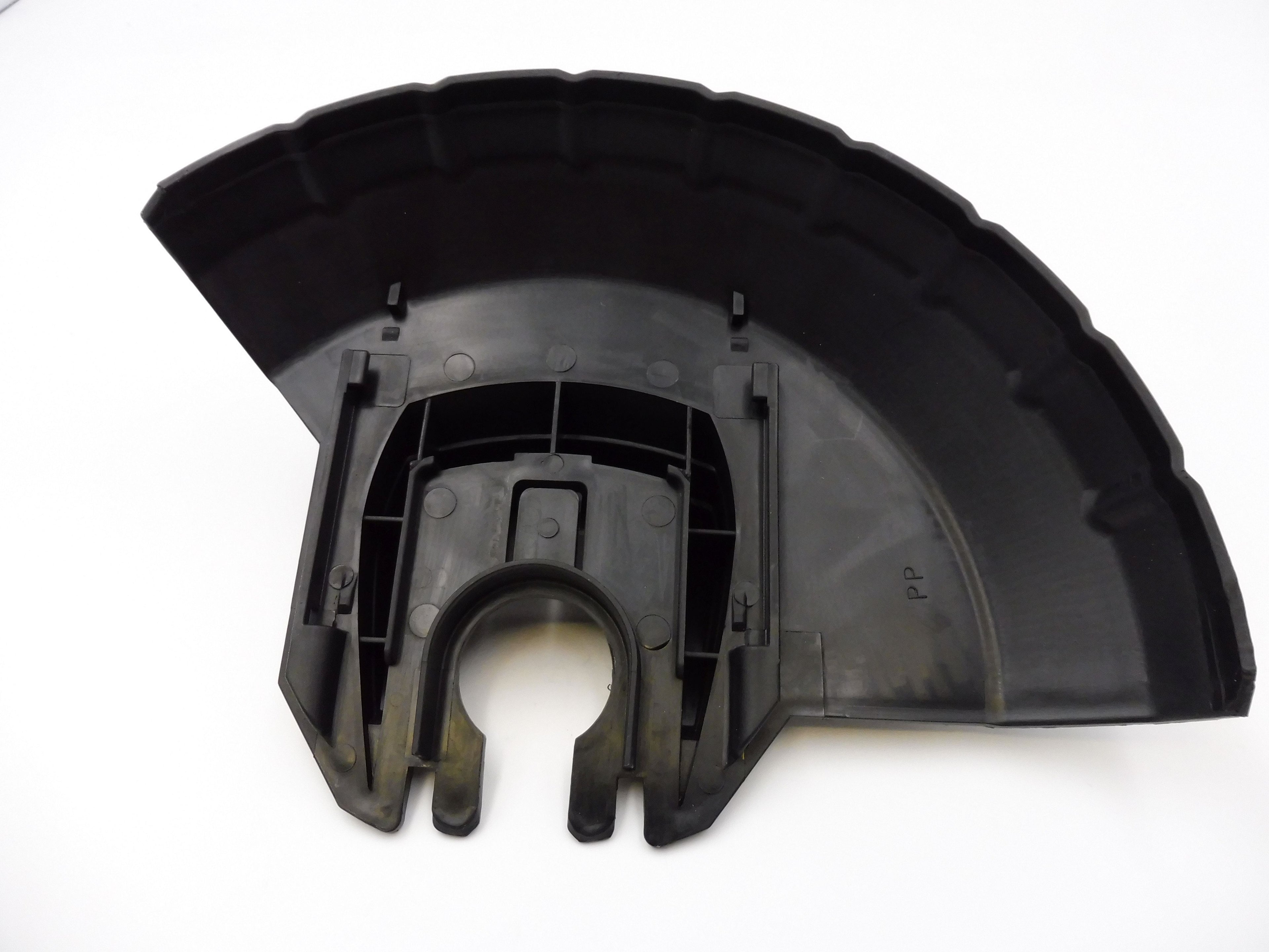 Schutzhaube für Rasentrimmer