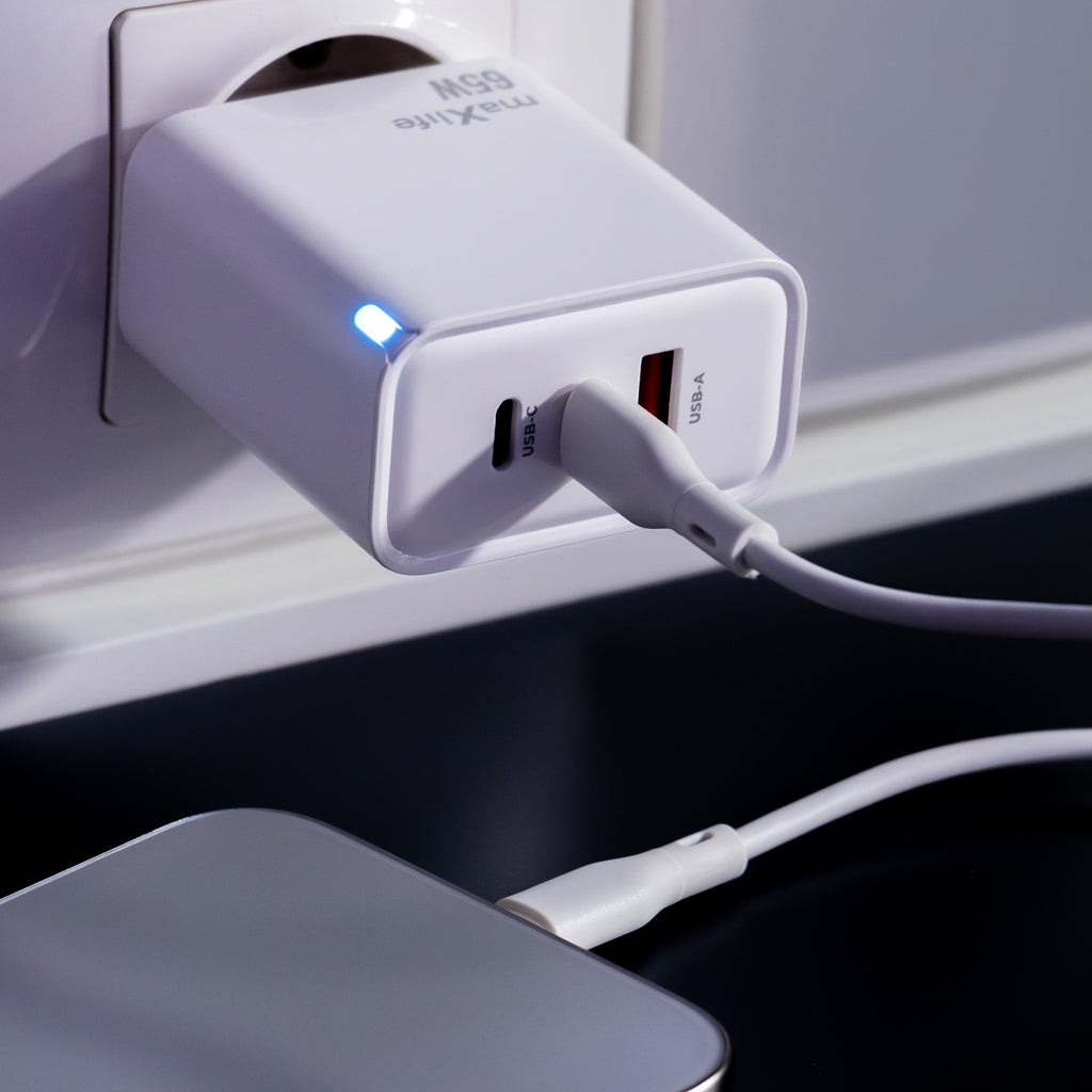 Ladegerät USB-C + USB-A 65 W